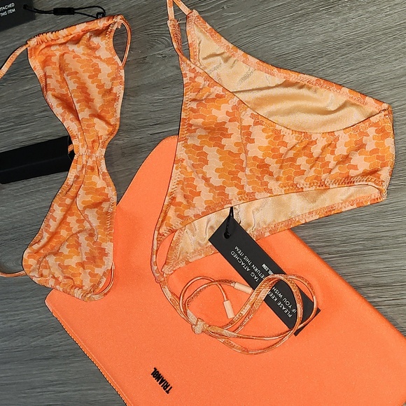 Orange confetti set with bag - Picture 2 of 5